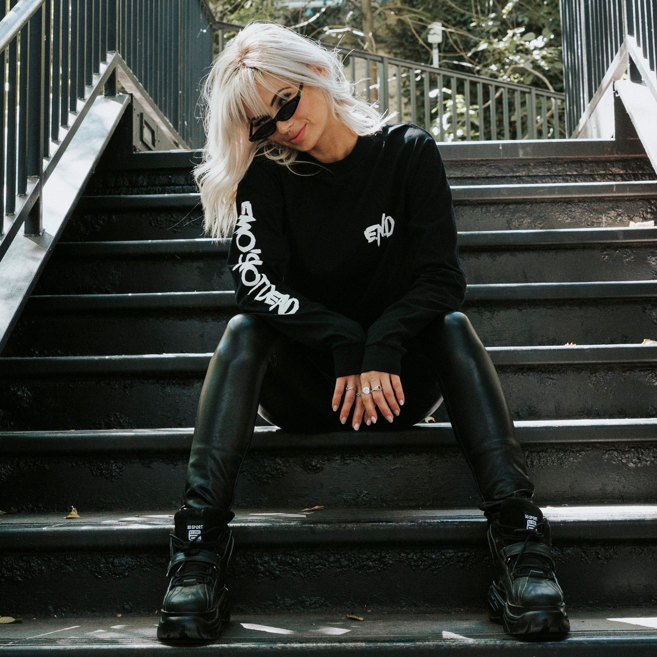 Emo&