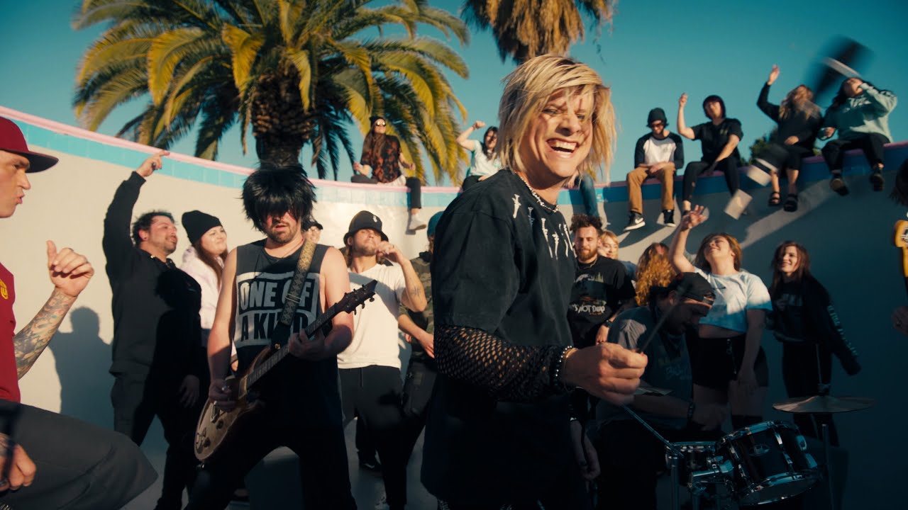 Load video: 